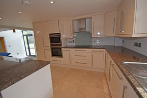 Kitchen- click for photo gallery